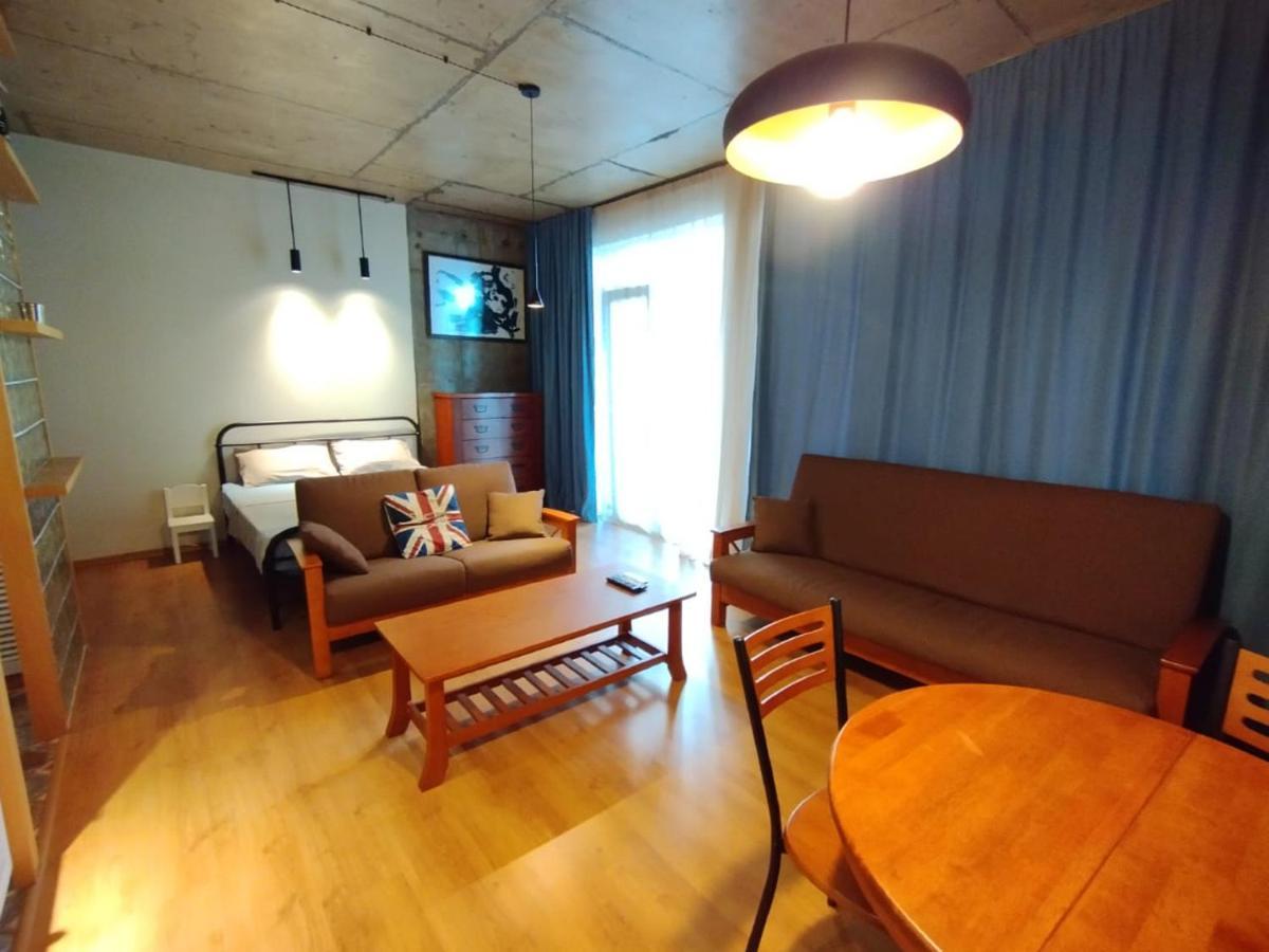 Davka Apartments บาทูมิ ภายนอก รูปภาพ