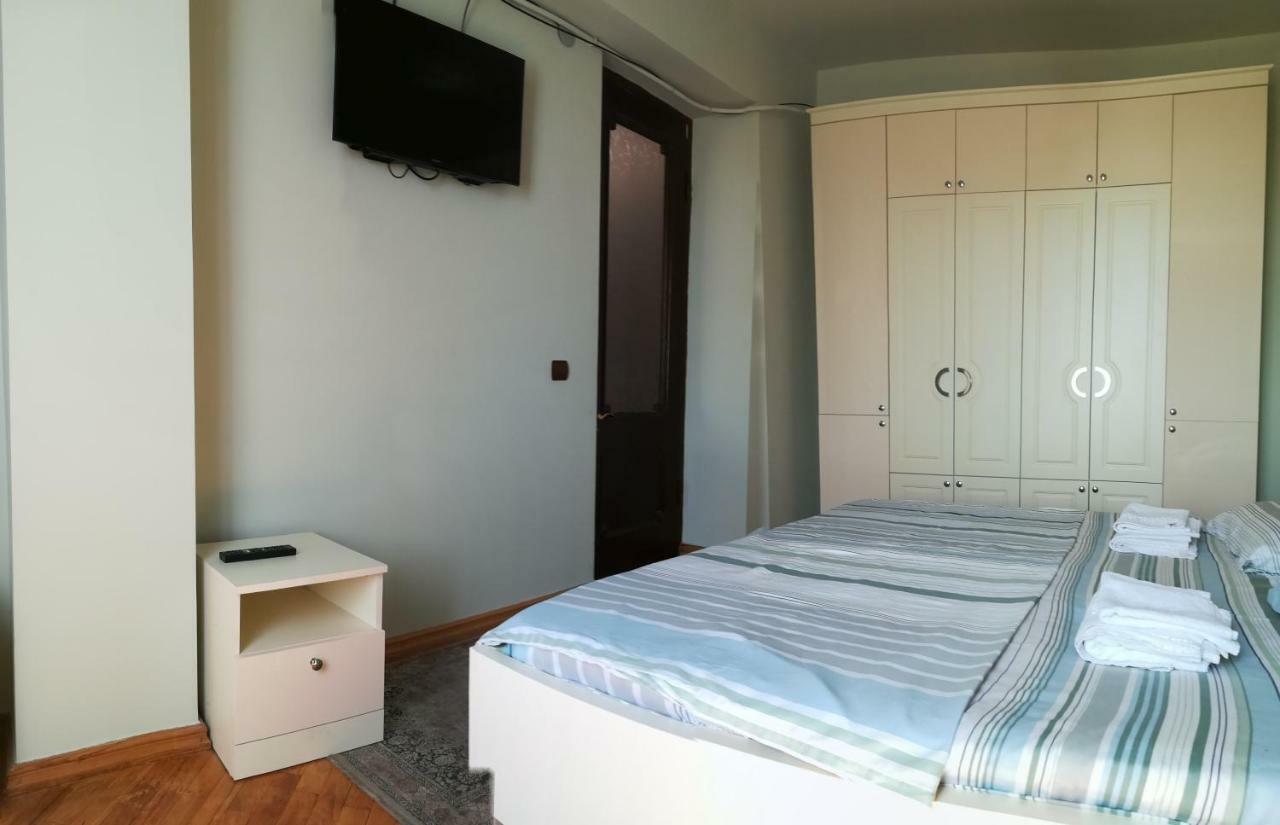 Davka Apartments บาทูมิ ภายนอก รูปภาพ