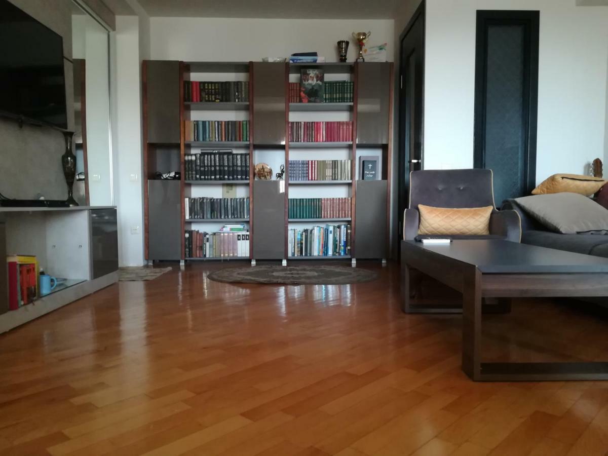 Davka Apartments บาทูมิ ภายนอก รูปภาพ